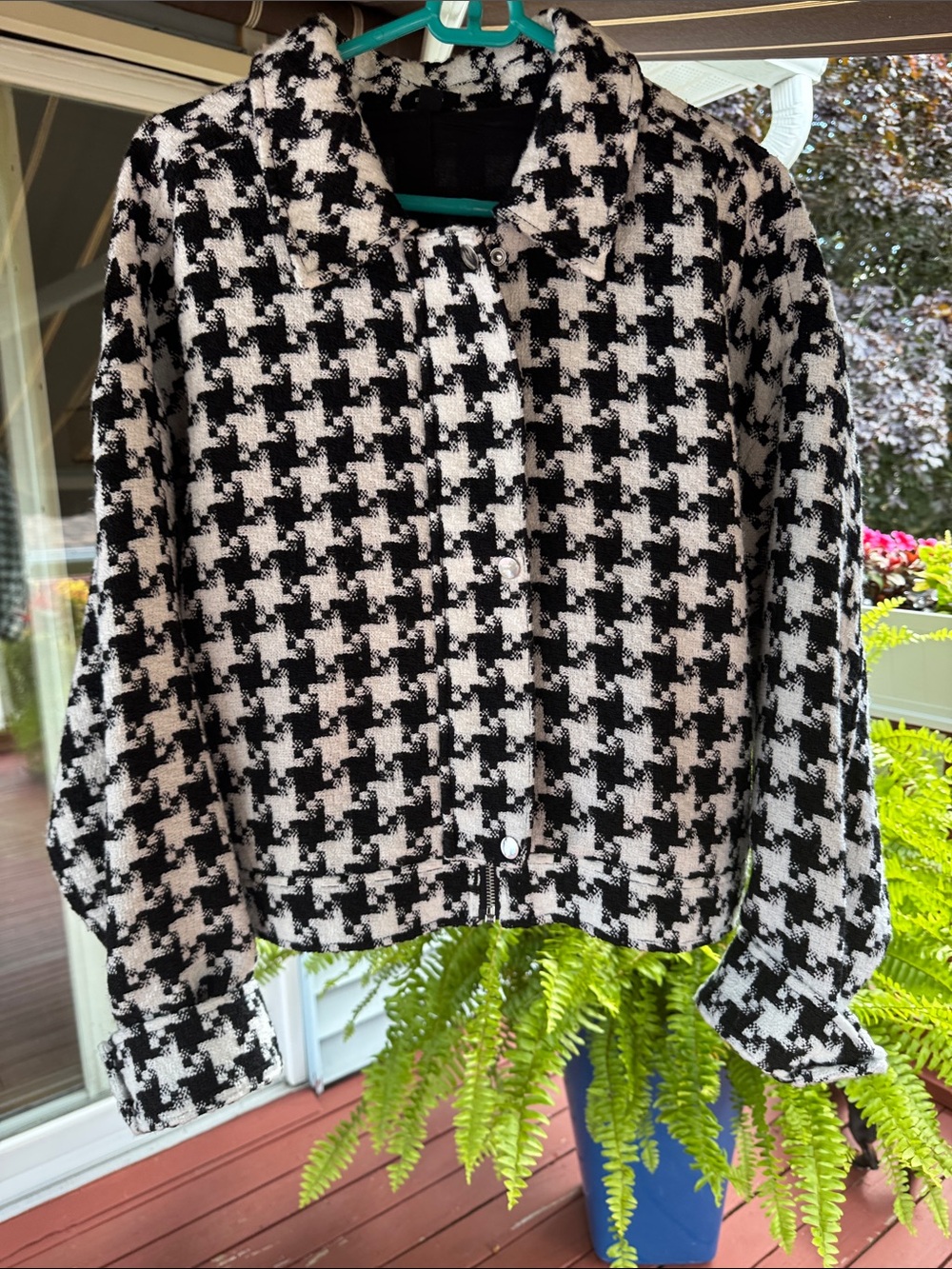 Express Black and White Houndstooth Cropped Jacket